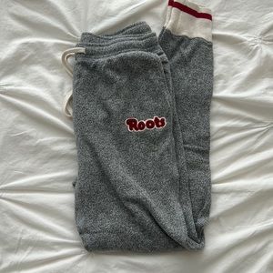 ROOTS SWEATPANTS XS